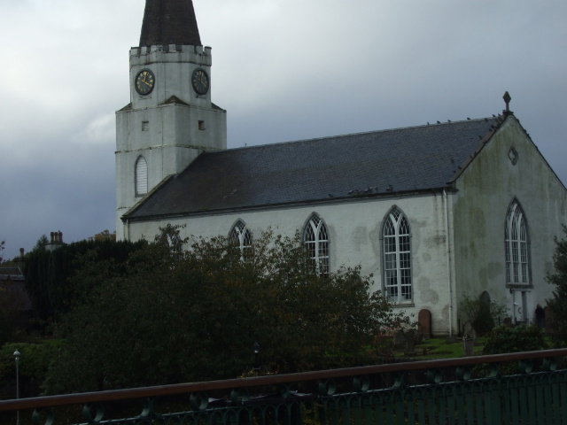 File:Comrie, Old Parish Church, Simon .jpg